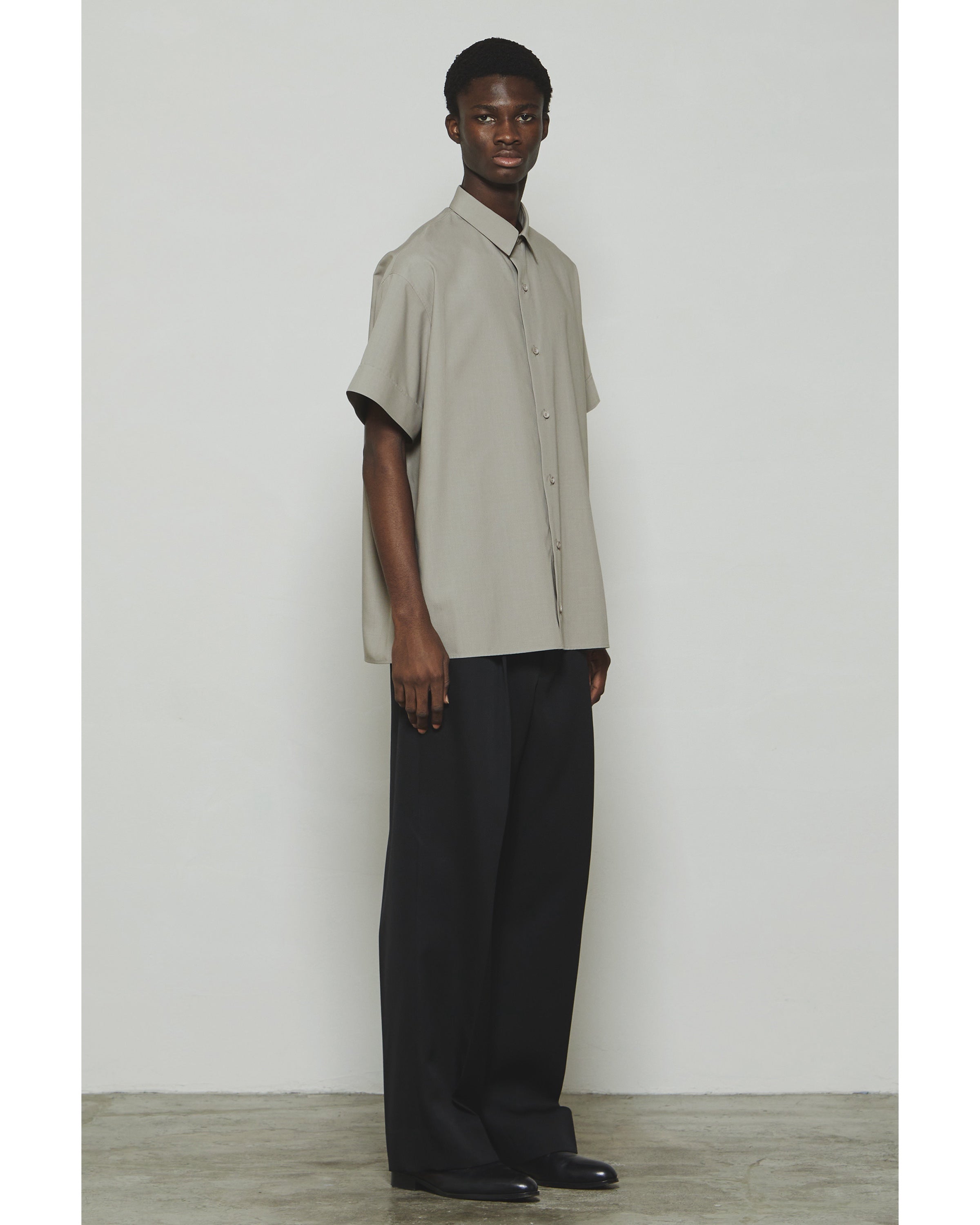THE RERACS - THE PERFECT SHIRT SHORT SLEEVE