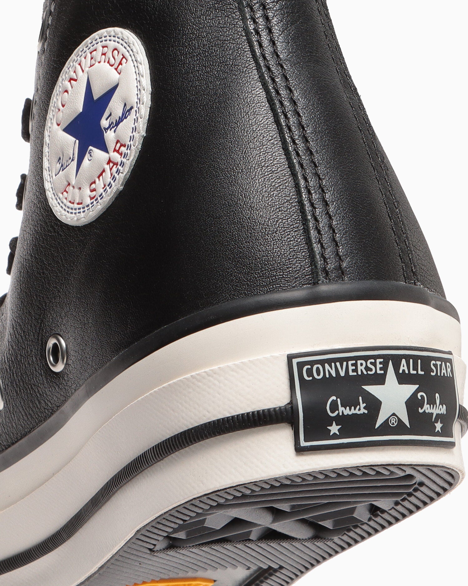 【25AW】CHUCK TAYLOR LEATHER HI