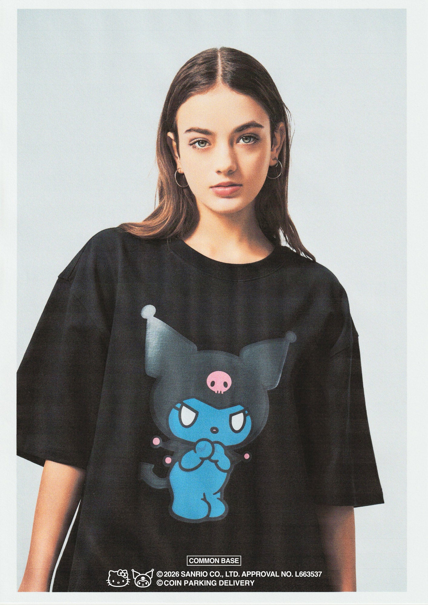 COIN PARKING DELIVERY × SANRIO CHARACTERS PRINT S/S TEE - クロミ