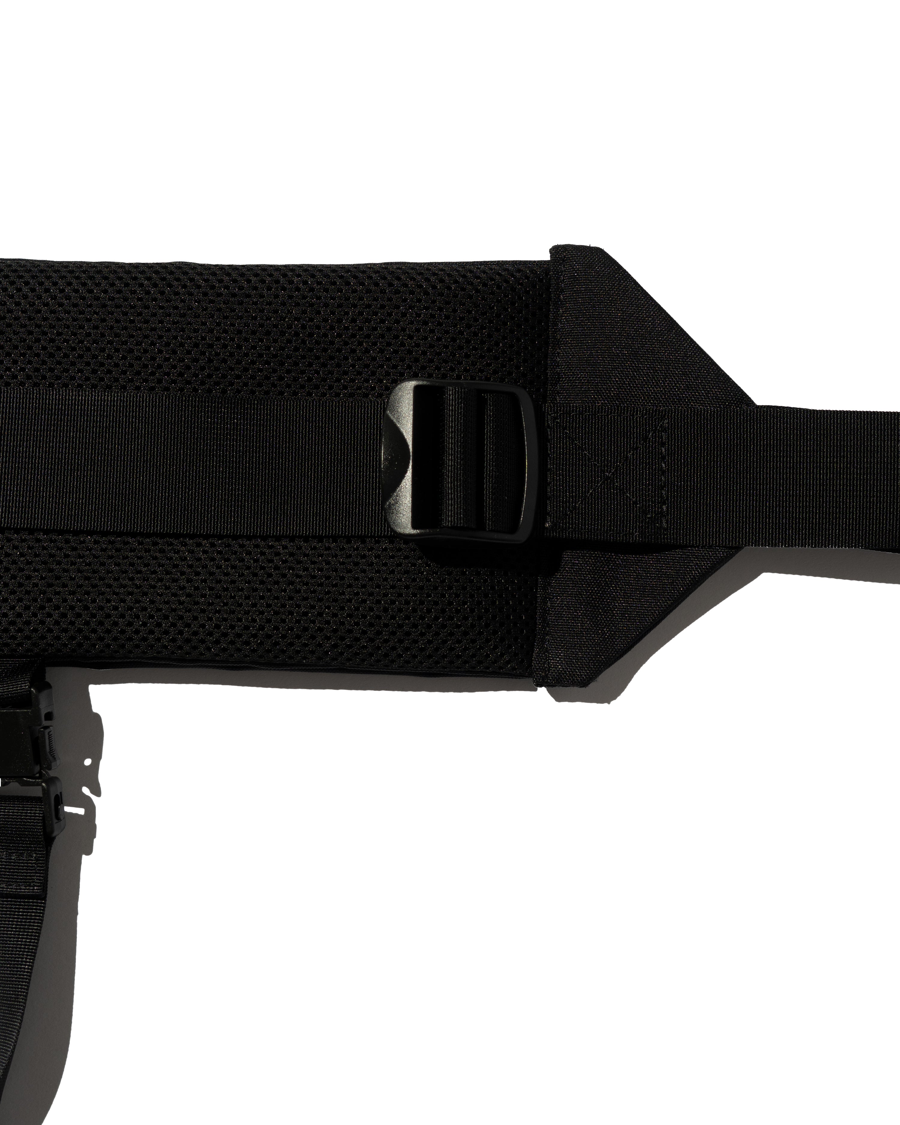 【7/18(土)発売】RUNNING SLING BAG