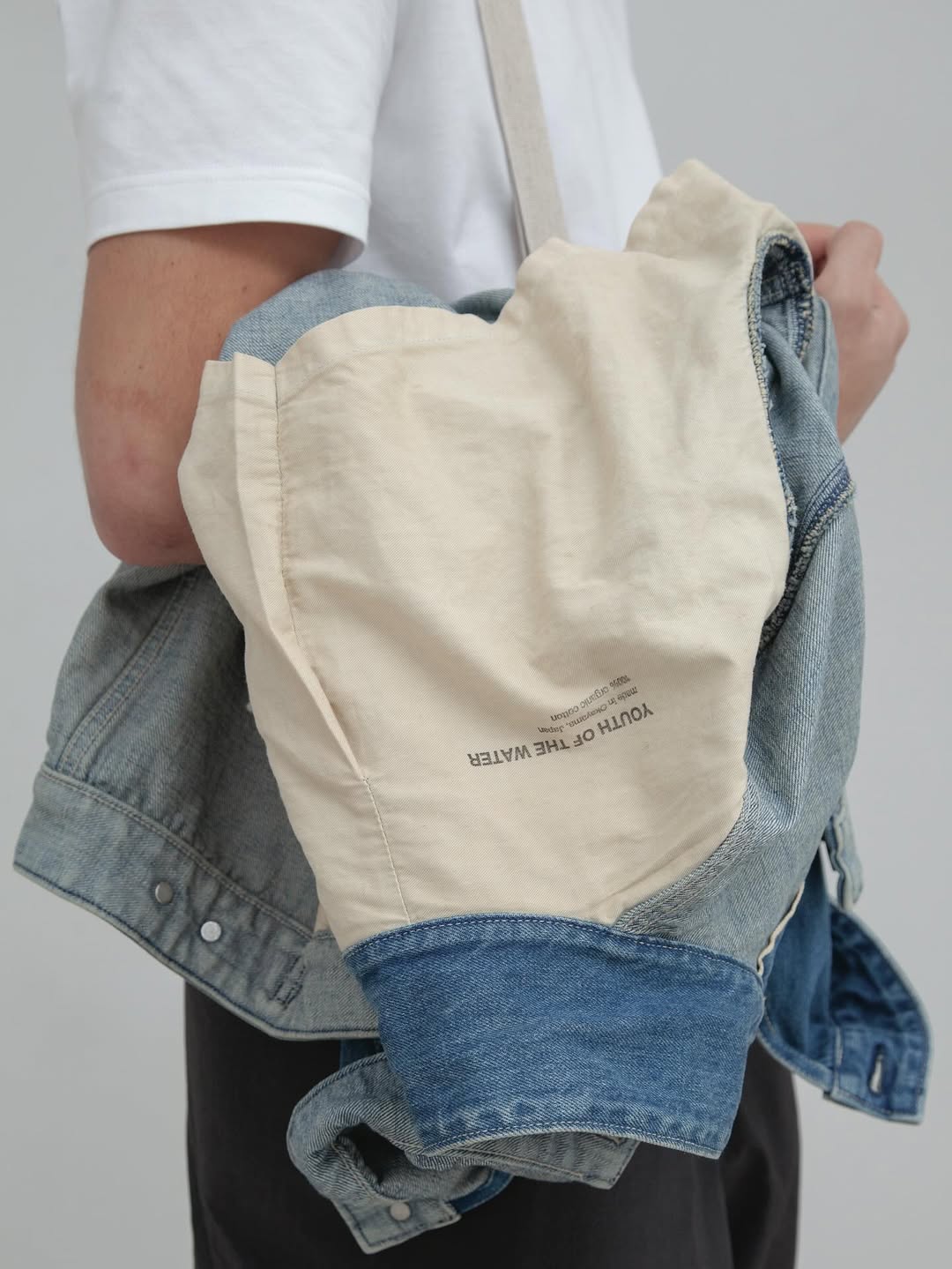 BLOUSON (DENIM JACKET)