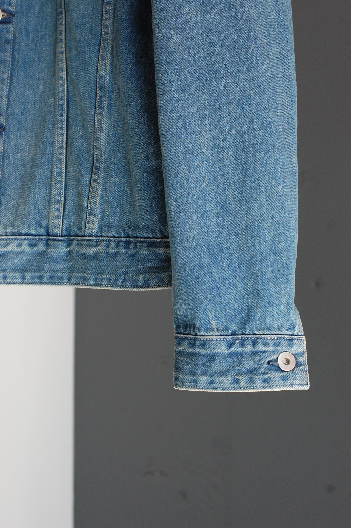 BLOUSON (DENIM JACKET)