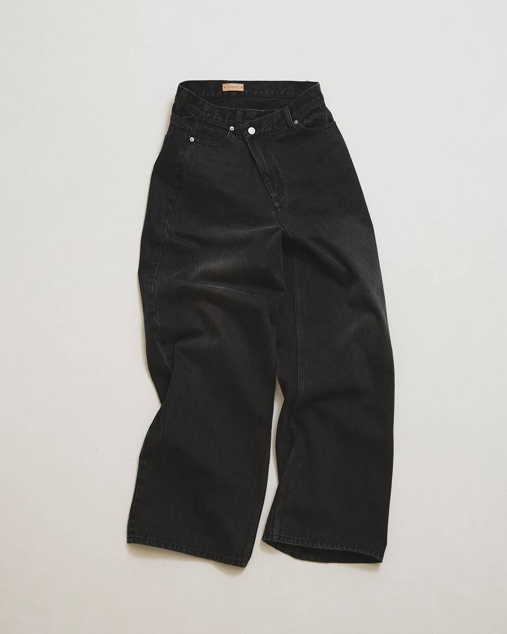 【8/27(木)発売】Henry's Denim / BLACK