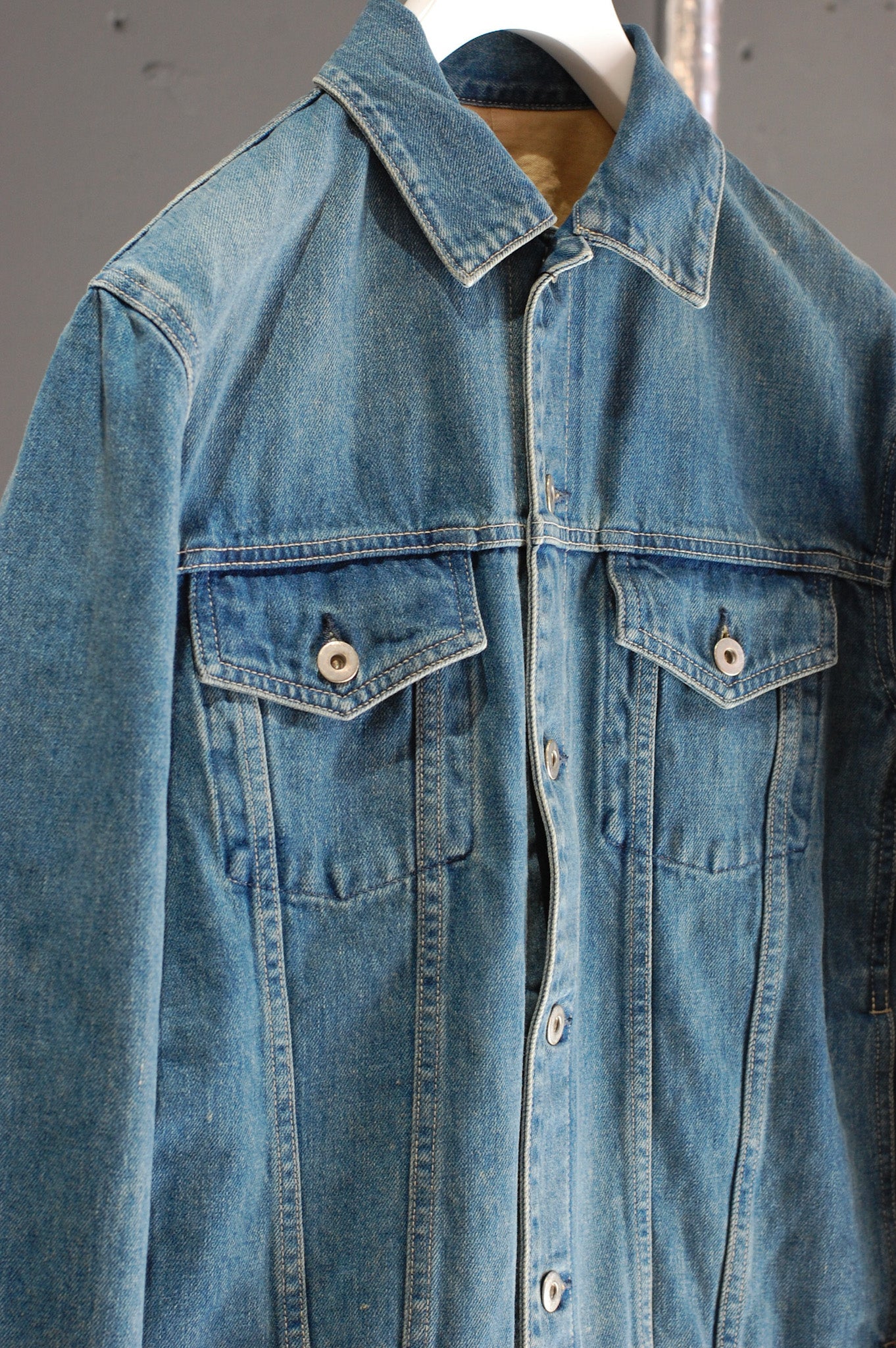 BLOUSON (DENIM JACKET)