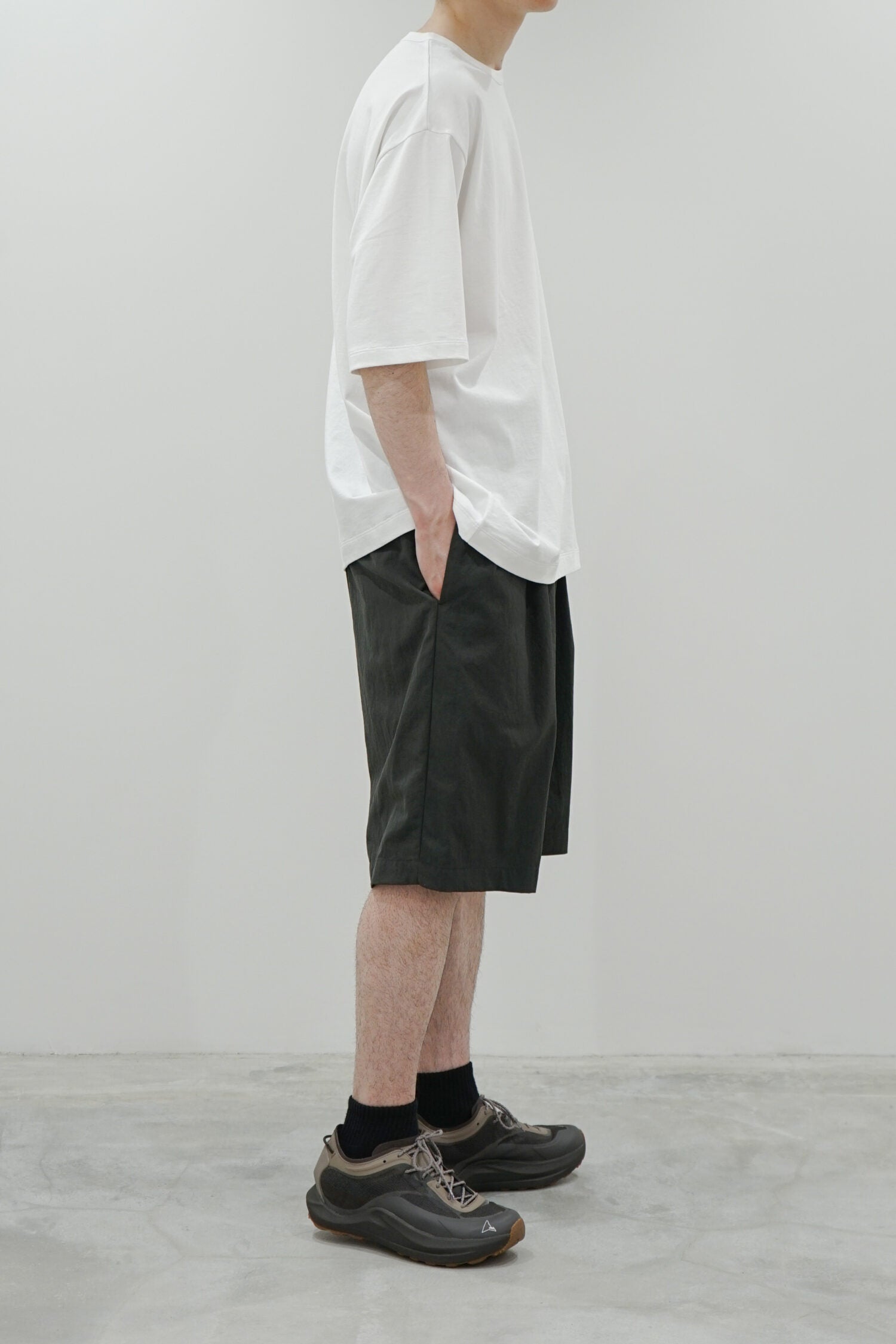 HIGH TWIST NYLON SHORTS