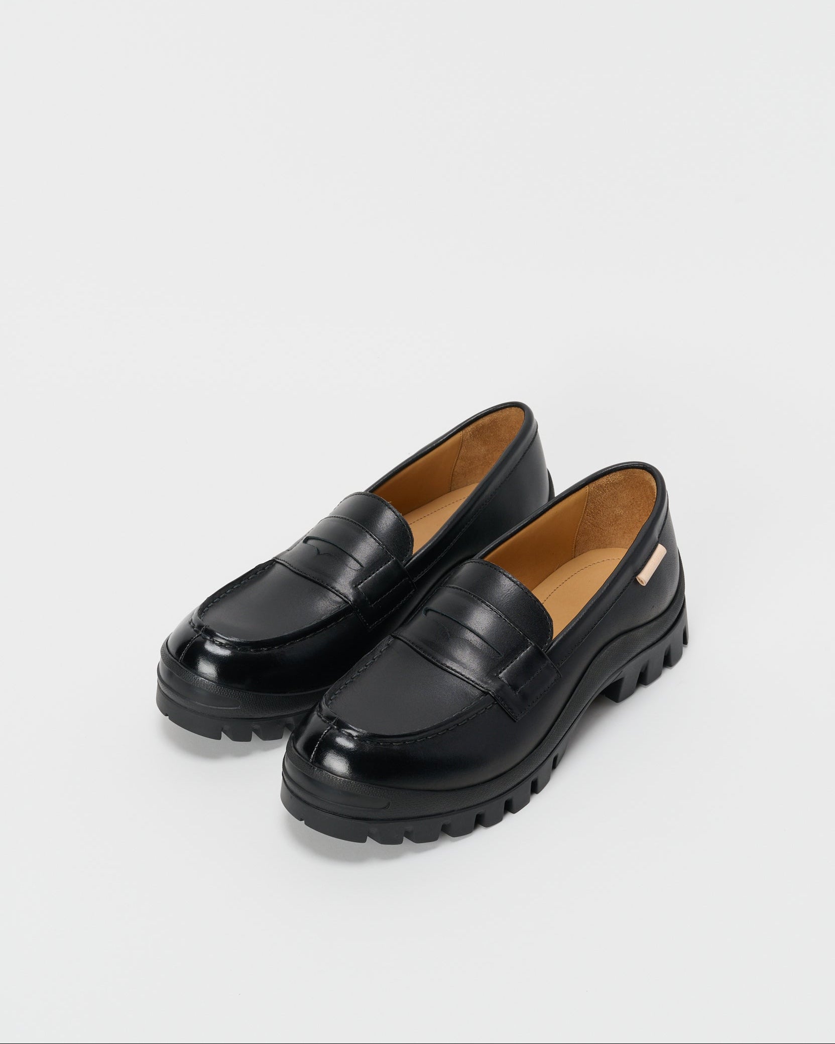 【8/8(土)発売】loafer #2146
